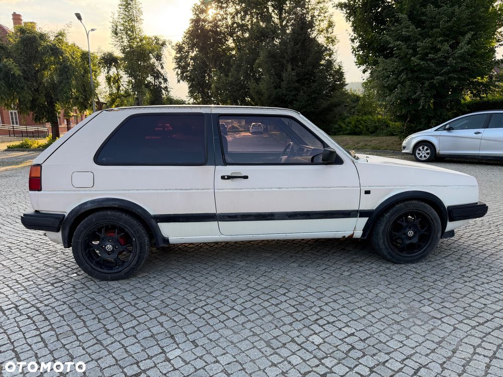 Volkswagen Golf 1.3 - 4