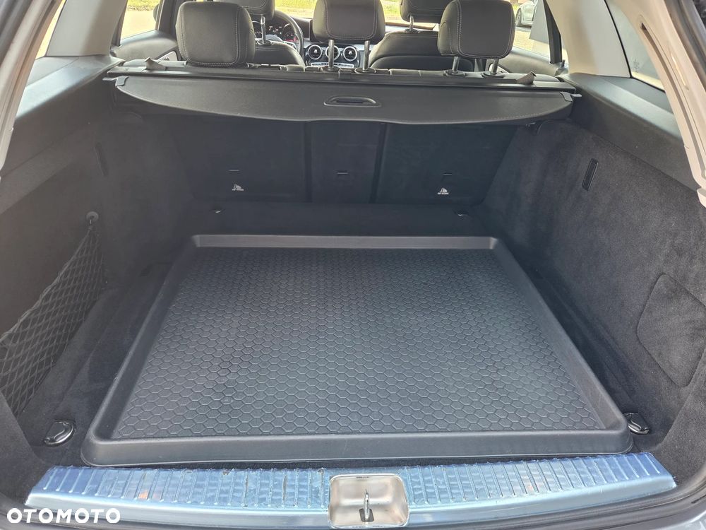 Mercedes-Benz Klasa C 220 d 9G-TRONIC - 22