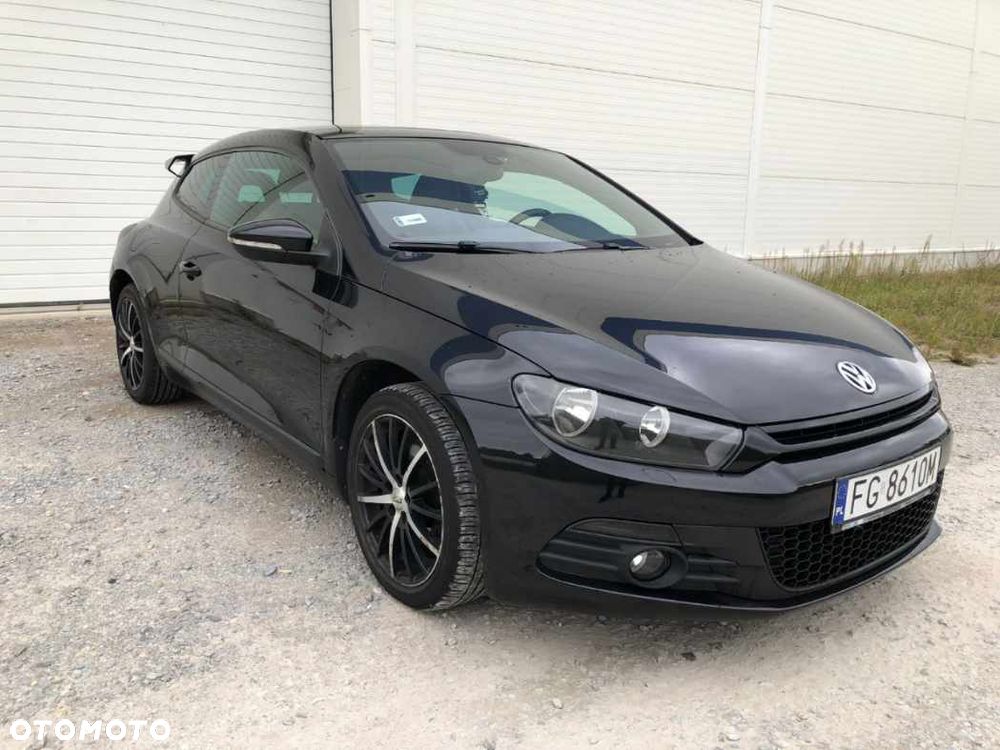 Volkswagen Scirocco 2.0 TSI DSG - 2