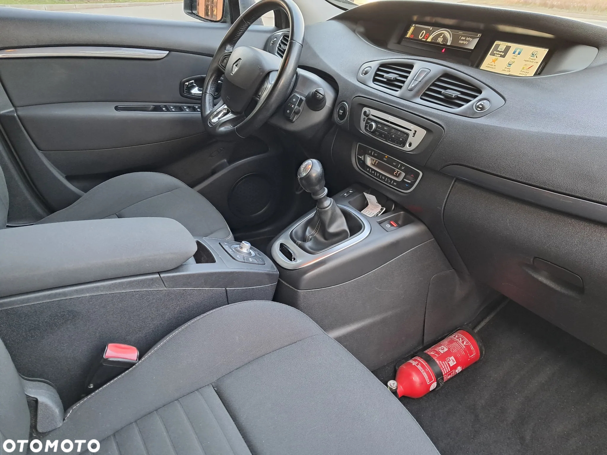 Renault Scenic ENERGY dCi 110 Start & Stop Expression - 8