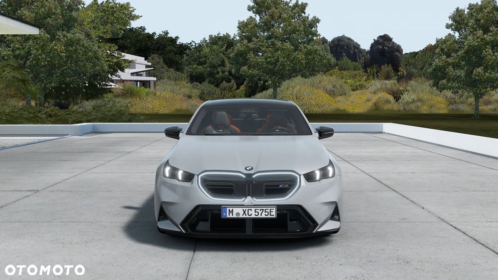 BMW M5 PHEV - 3