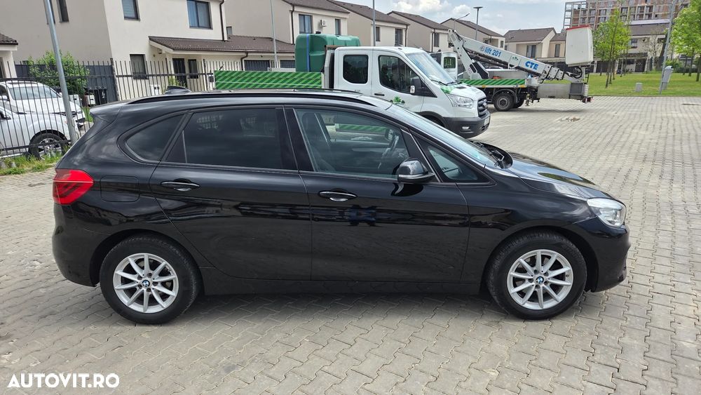 BMW Seria 2 216d Aut. Sport Line - 23
