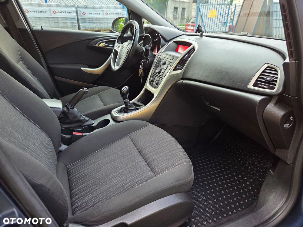 Opel Astra 1.4 Selection - 17
