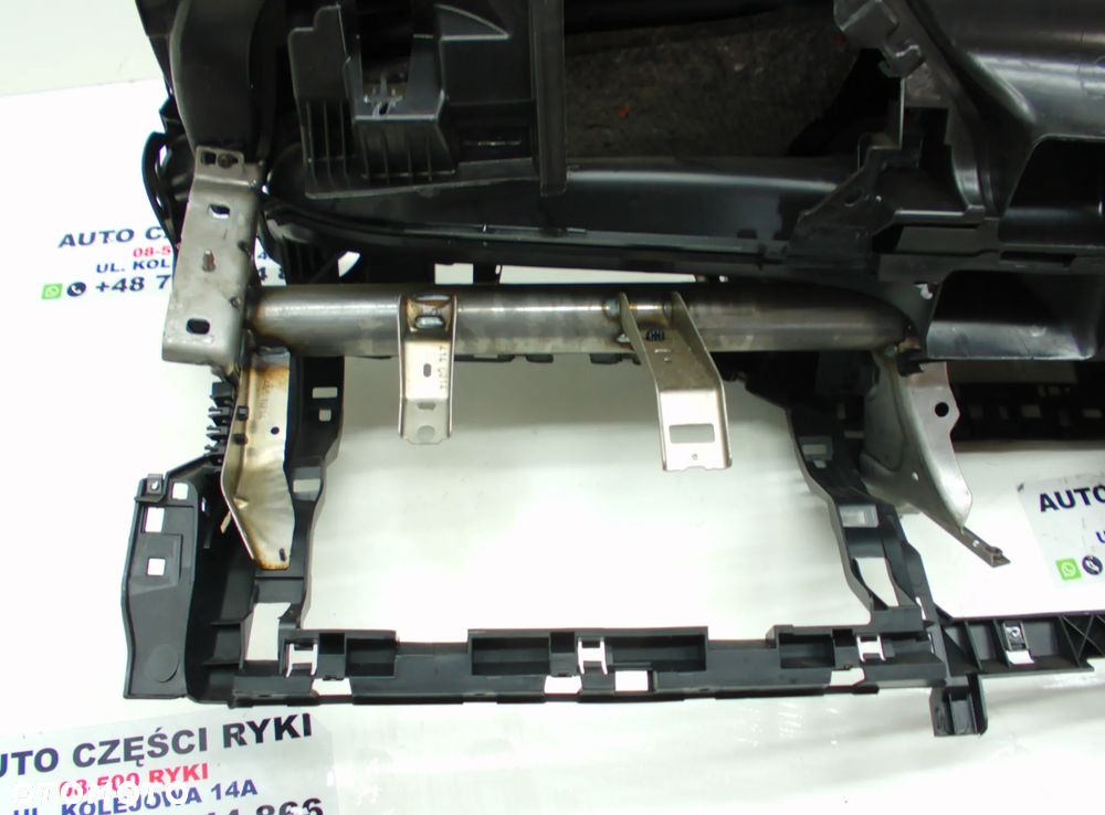 Citroen Berlingo II Kokpit Deska Rozdzielcza Konsola - 15