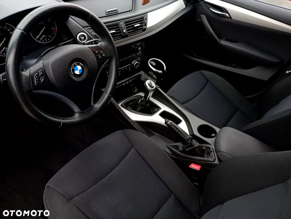 BMW X1 - 16