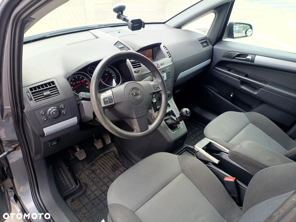 Opel Zafira 1.8 Enjoy - 6