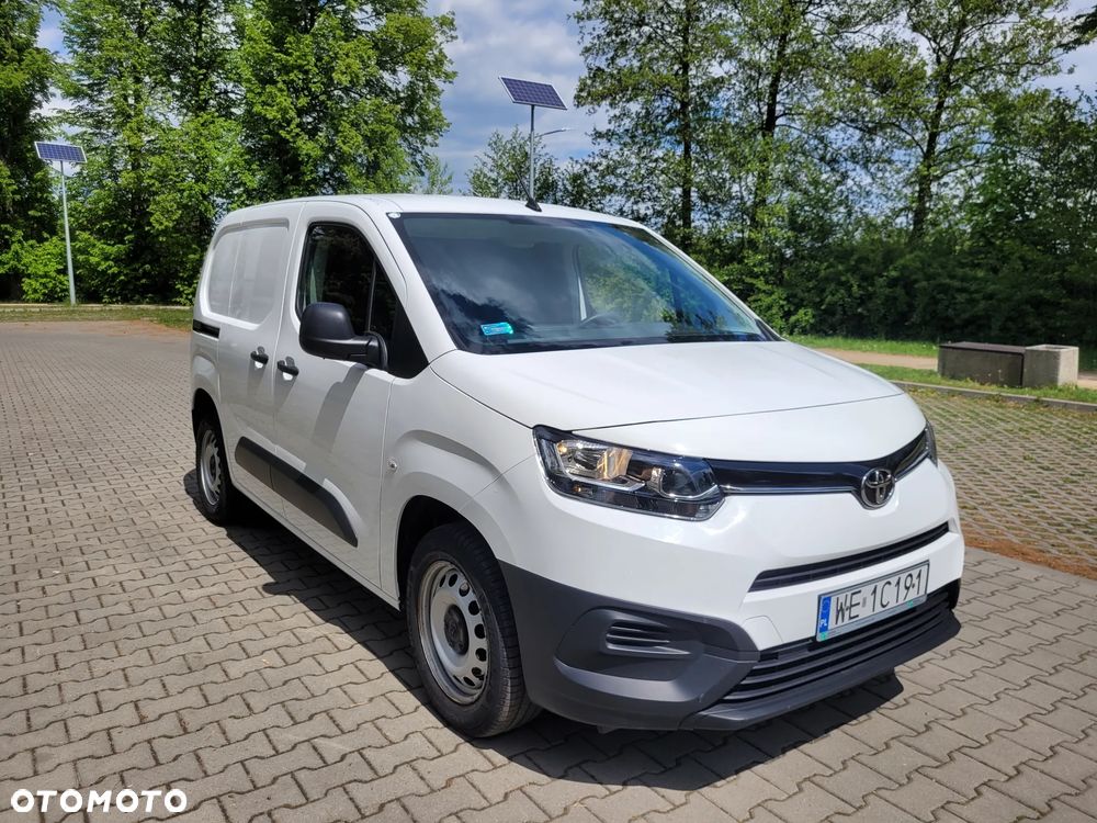 Toyota Proace City ładowność 900 kg L1 - 8