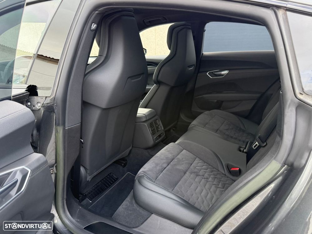 Audi e-tron GT quattro - 41