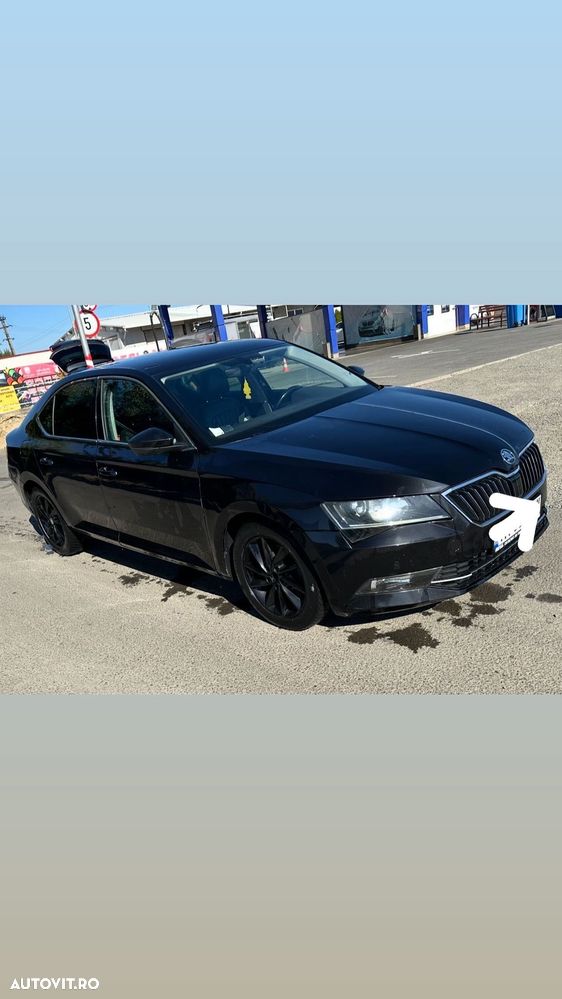 Skoda Superb 1.6 TDI DSG Ambition - 9