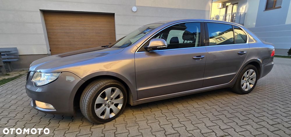 Skoda Superb 1.8 TSI Ambition - 31