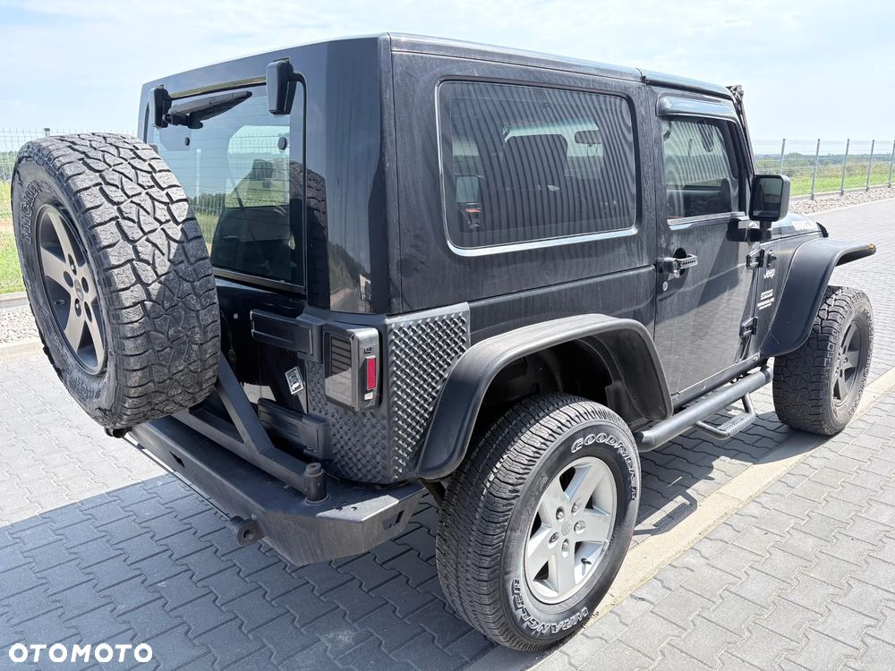 Jeep Wrangler - 7