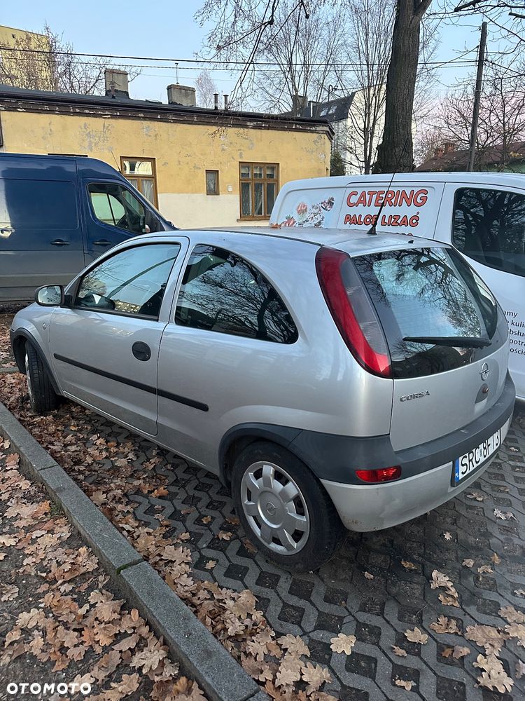 Opel Corsa - 3