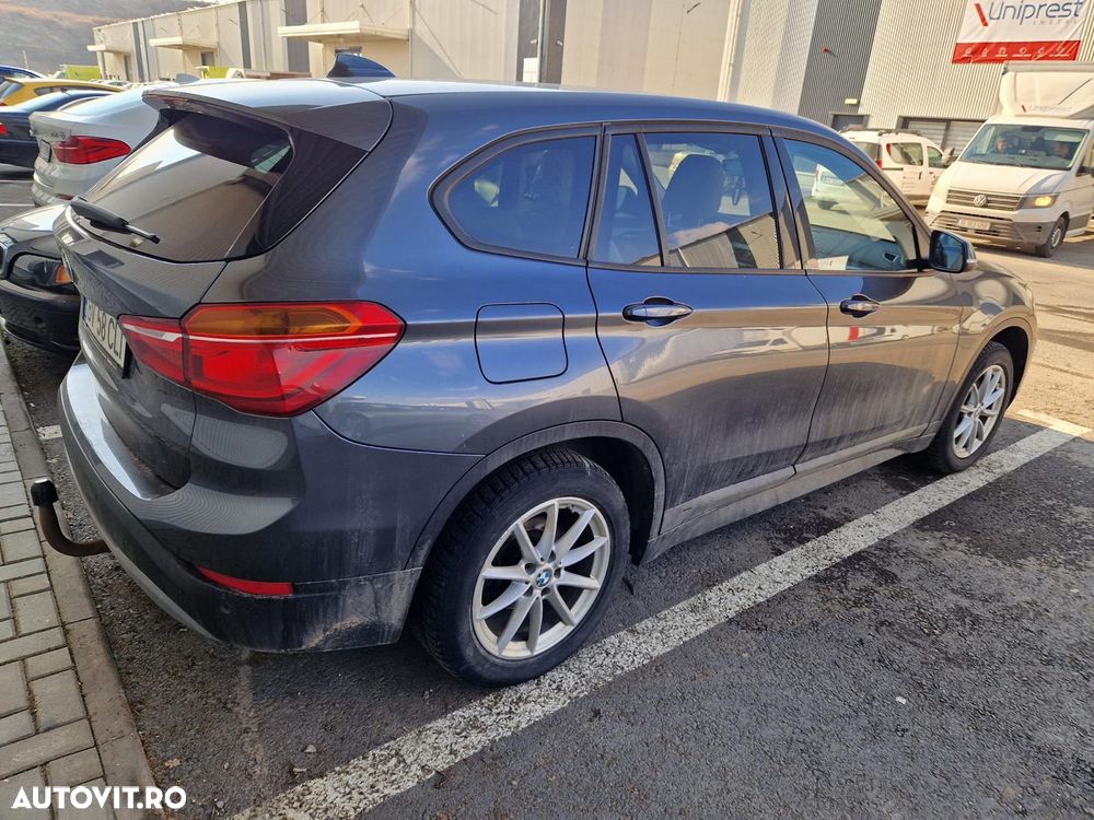 BMW X1 - 5
