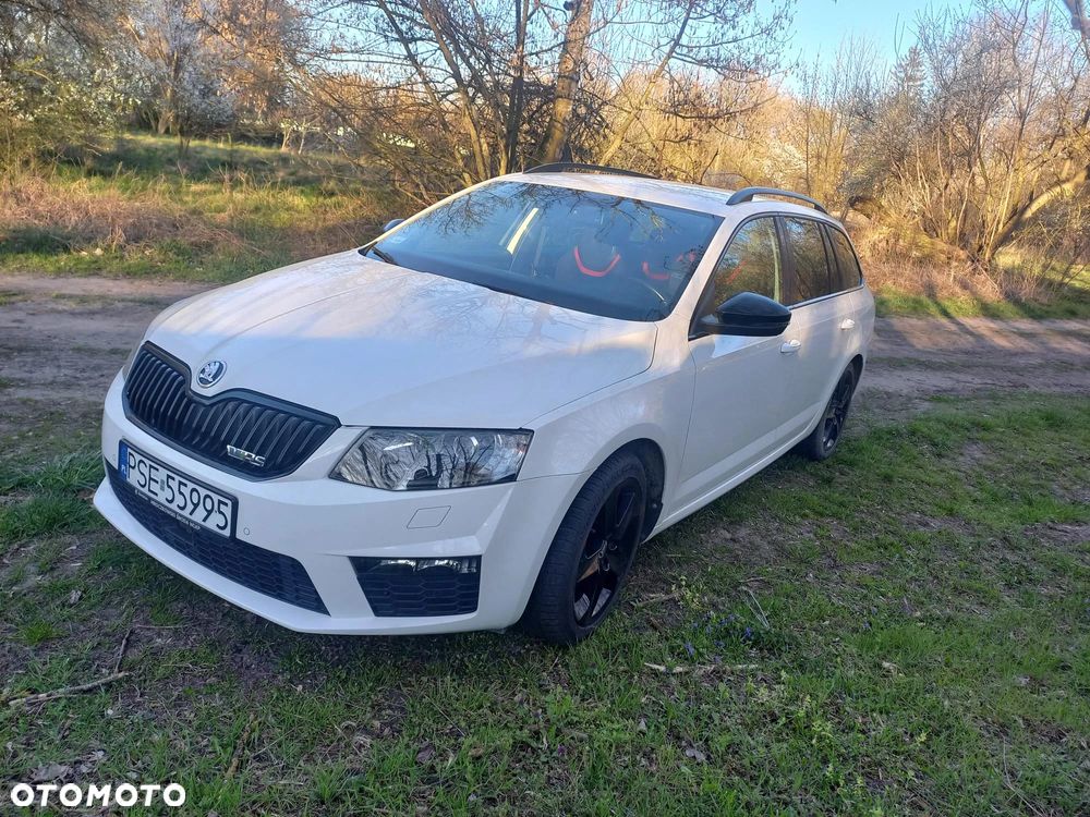 Skoda Octavia 2.0 TSI RS - 2