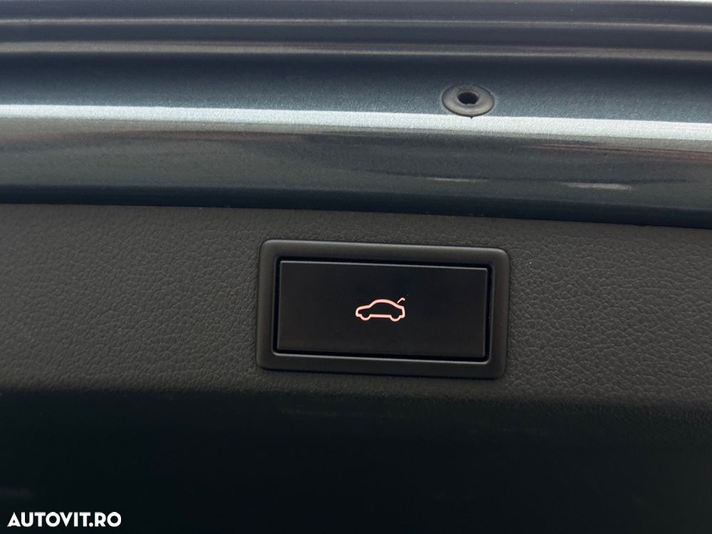 Skoda Octavia 2.0 TDI DSG Style - 39