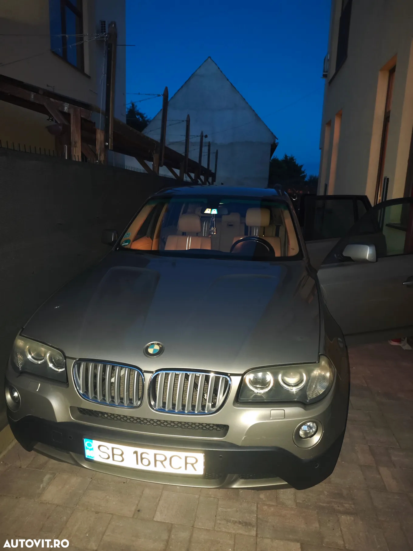 BMW X3 2.0d - 9