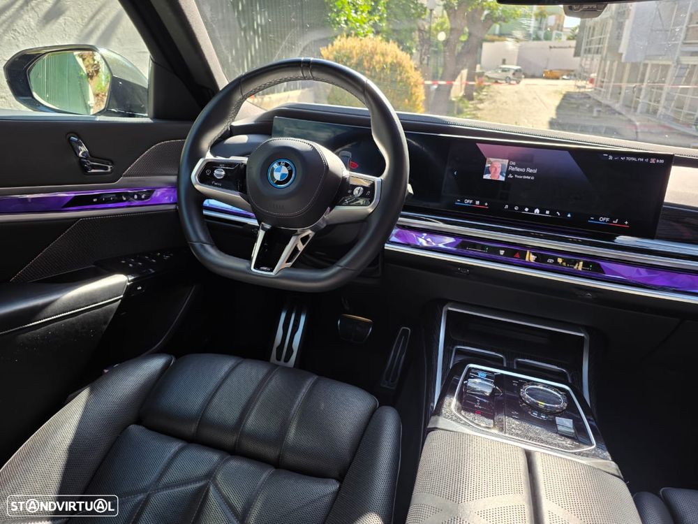 BMW i7 xDrive60 Pack Desportivo M Pro - 30