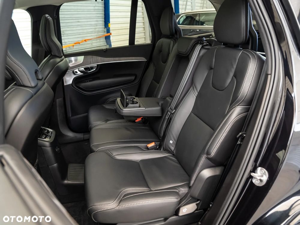 Volvo XC 90 T8 AWD Plug-In Hybrid Inscription 7os - 39