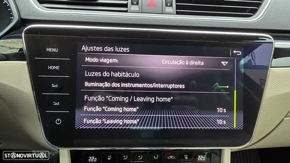 Skoda Superb Break 2.0 TDI Laurin&Klement DSG - 29