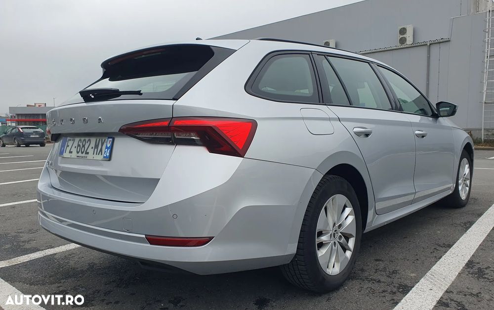 Skoda Octavia Combi 2.0 TDI Tour - 23