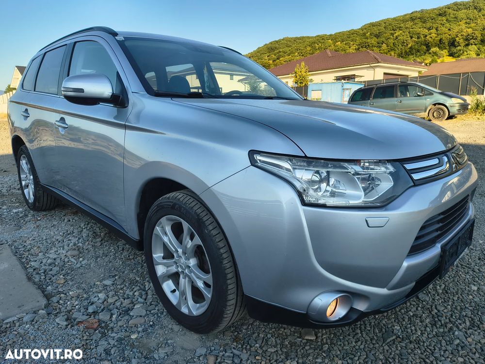 Mitsubishi Outlander 2.2L DI-D AS&G 6MT 4WD Instyle A60 - 6