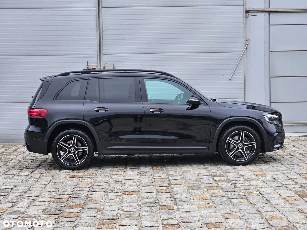 Mercedes-Benz GLB 220 d AMG Line 8G-DCT - 18
