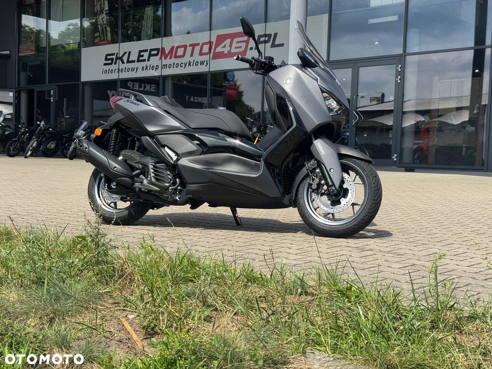 Yamaha X-max - 1