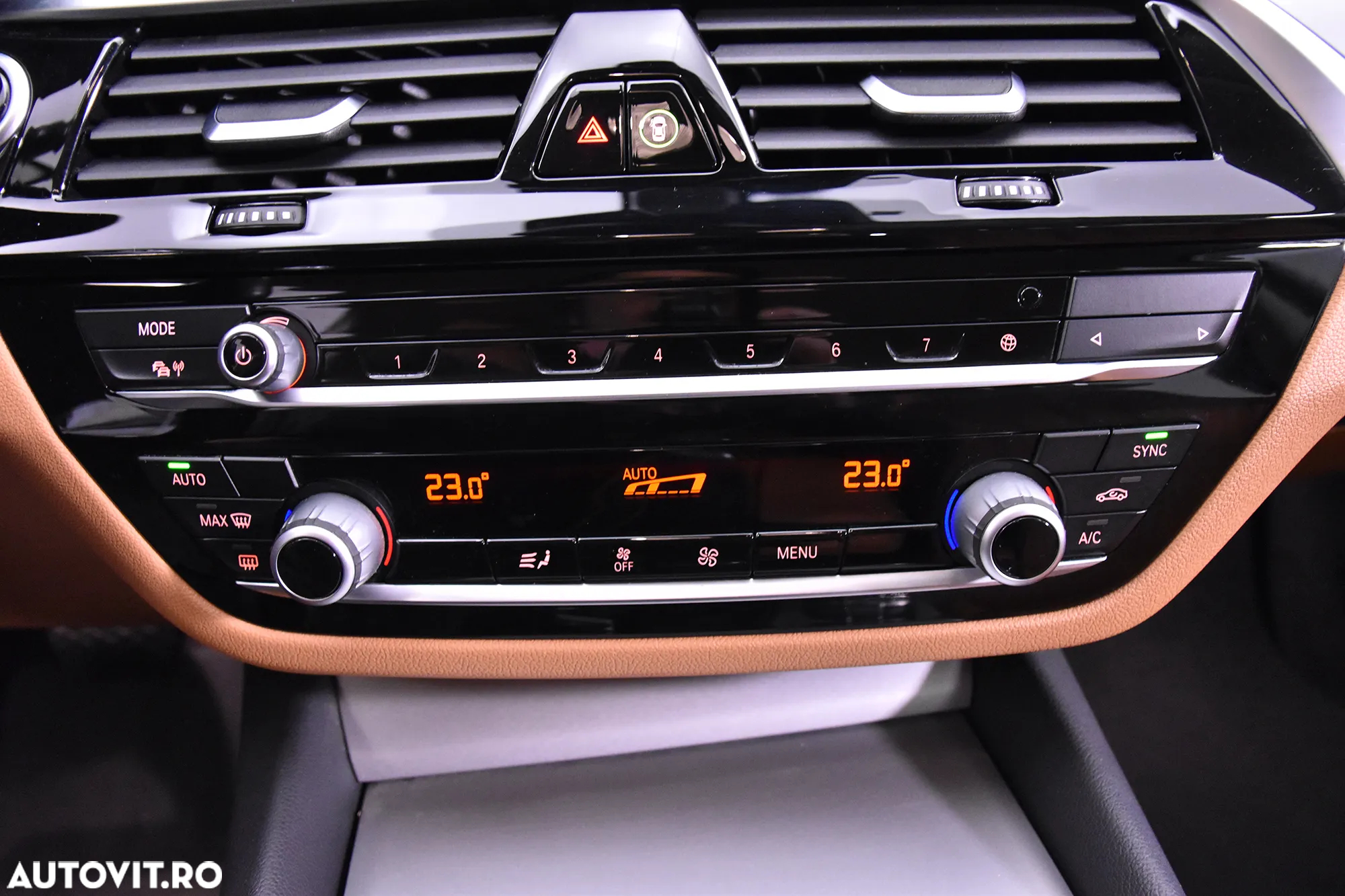 BMW Seria 5 520d Touring Aut. - 18