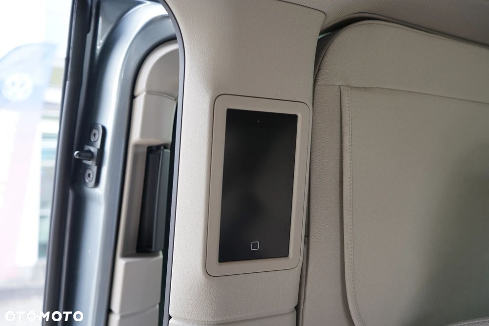 Volkswagen California - 24