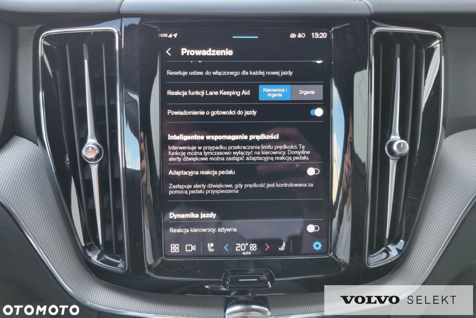 Volvo XC 60 - 24