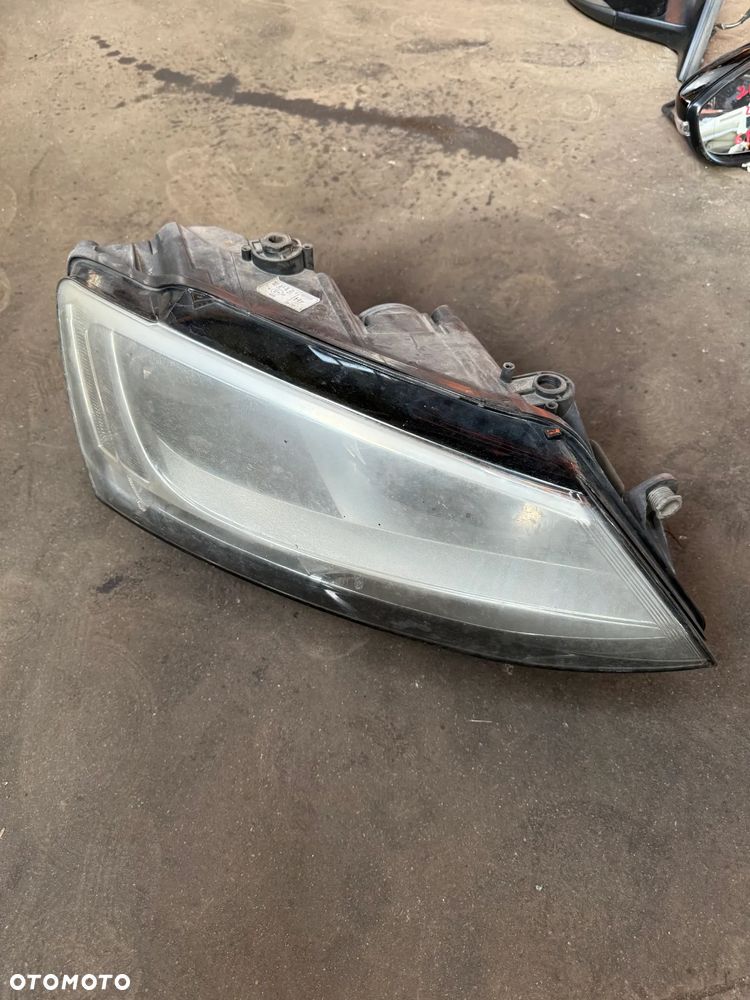 VW JETTA 6 A6 5C6 LAMPA PRAWA PRZÓD PRZEDNIA KOMPLETNA EUROPA