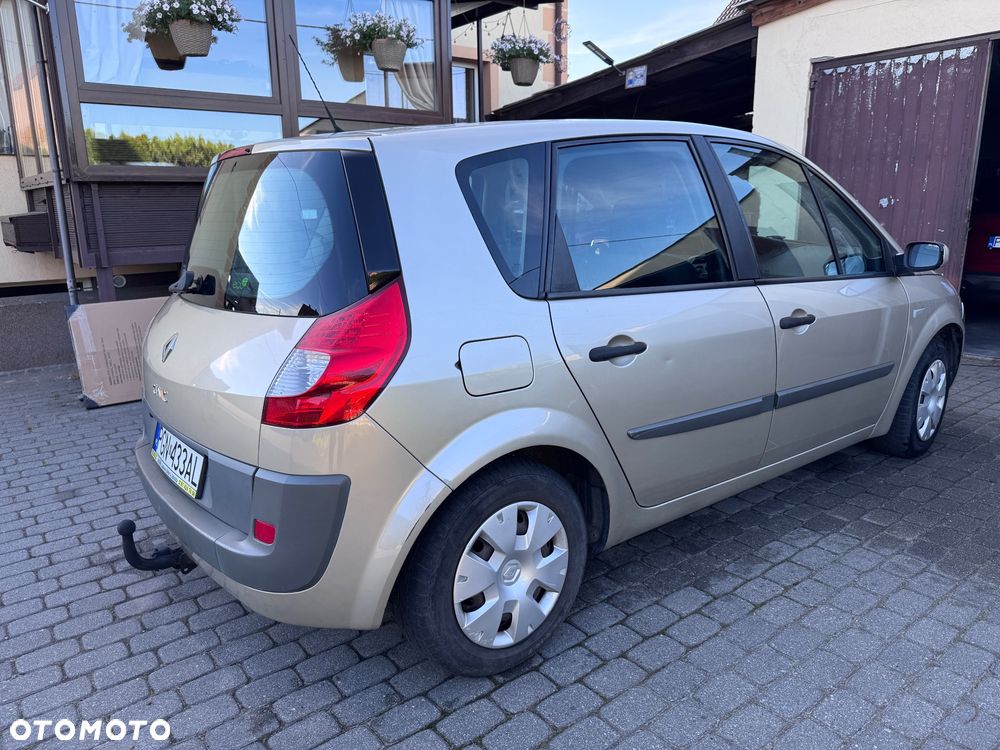 Renault Scenic 1.5 dCi Emotion Plus - 3