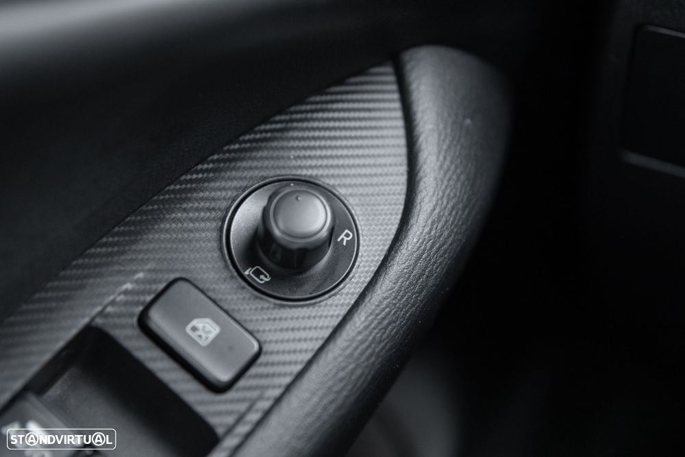 Mazda CX-3 SKYACTIV-D 105 FWD Sports-Line - 39