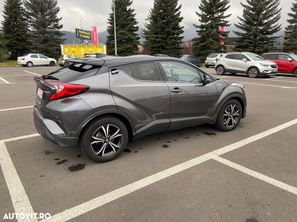 Toyota C-HR Hybrid Business-Edition - 16