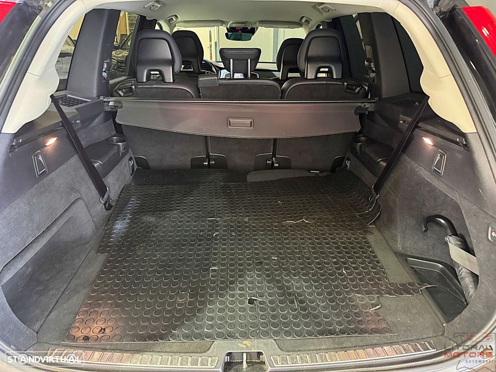 Volvo XC 90 2.0 D4 Momentum - 11