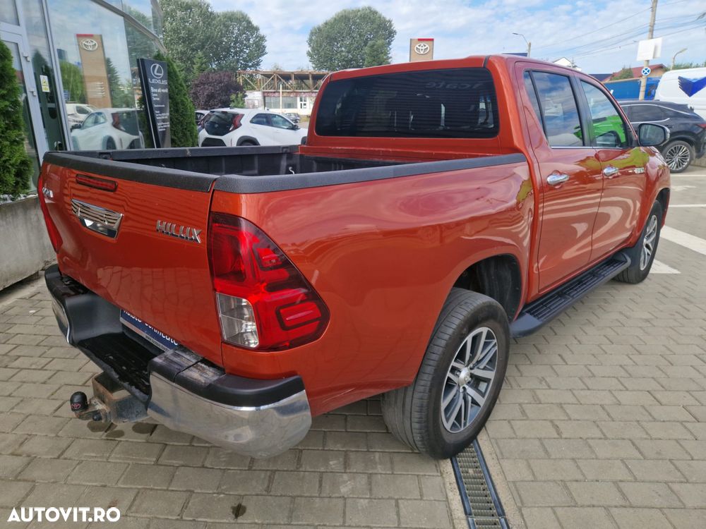 Toyota Hilux 4x4 Double Cab Executive - 7