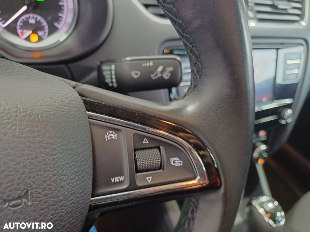 Skoda Octavia 1.5 TSI DSG Style - 12