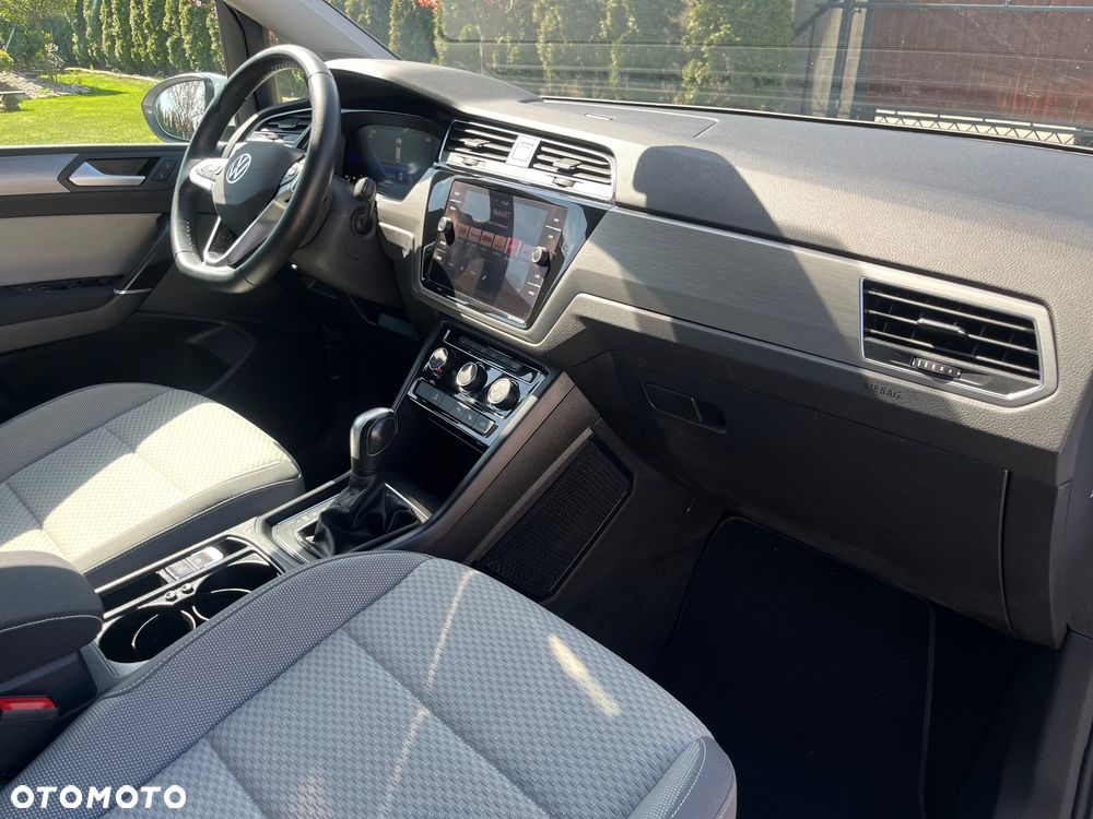 Volkswagen Touran 2.0 TDI SCR DSG ACTIVE - 20