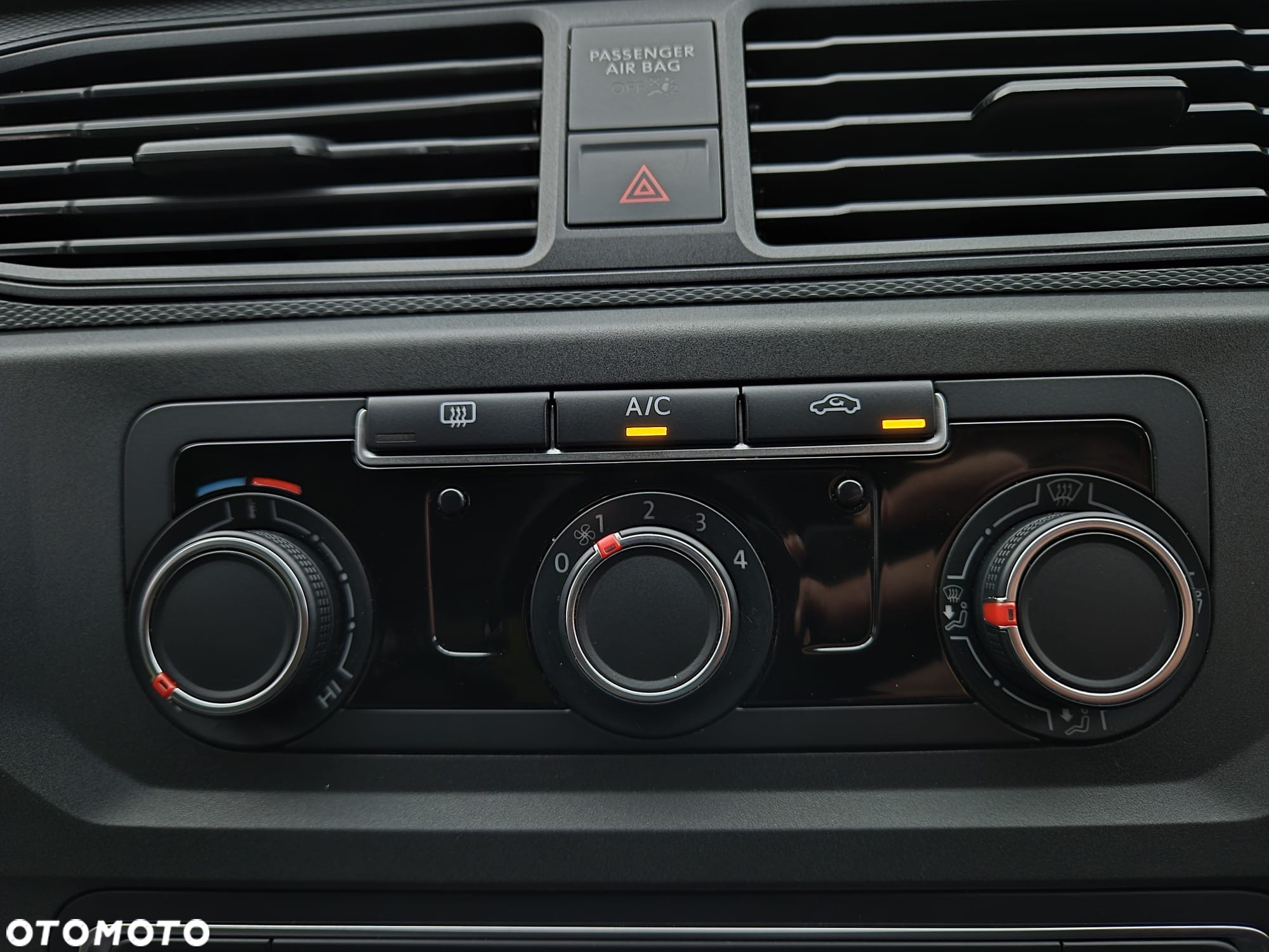 Volkswagen Caddy Maxi - 15