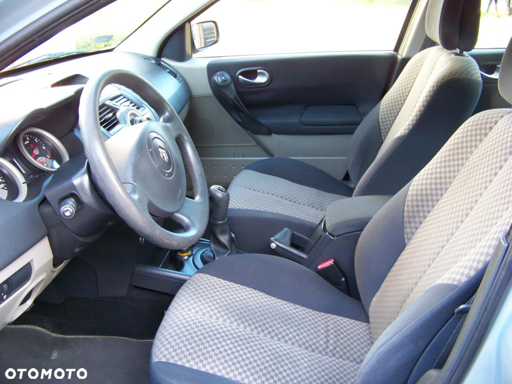 Renault Megane - 18
