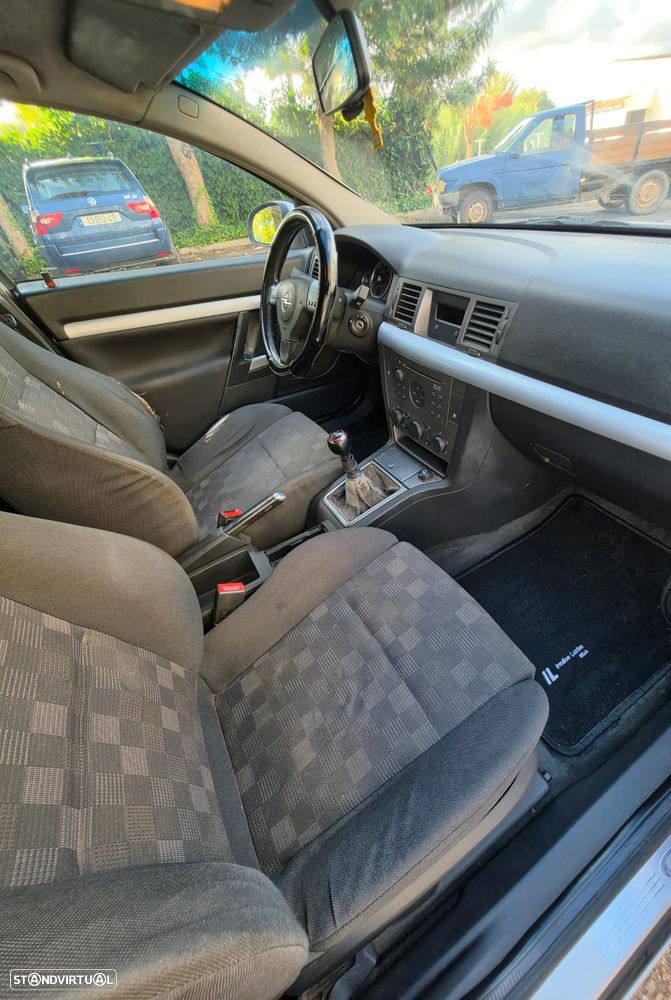 Opel Vectra GTS 1.9 CDTI - 16