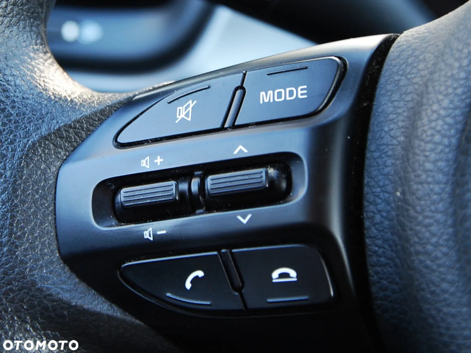 Kia Rio - 17