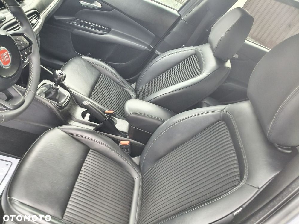 Fiat Tipo 1.4 T-Jet S-Design - 17