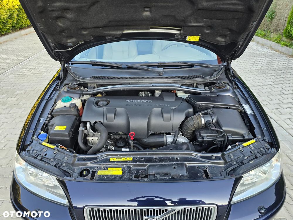 Volvo V70 - 35