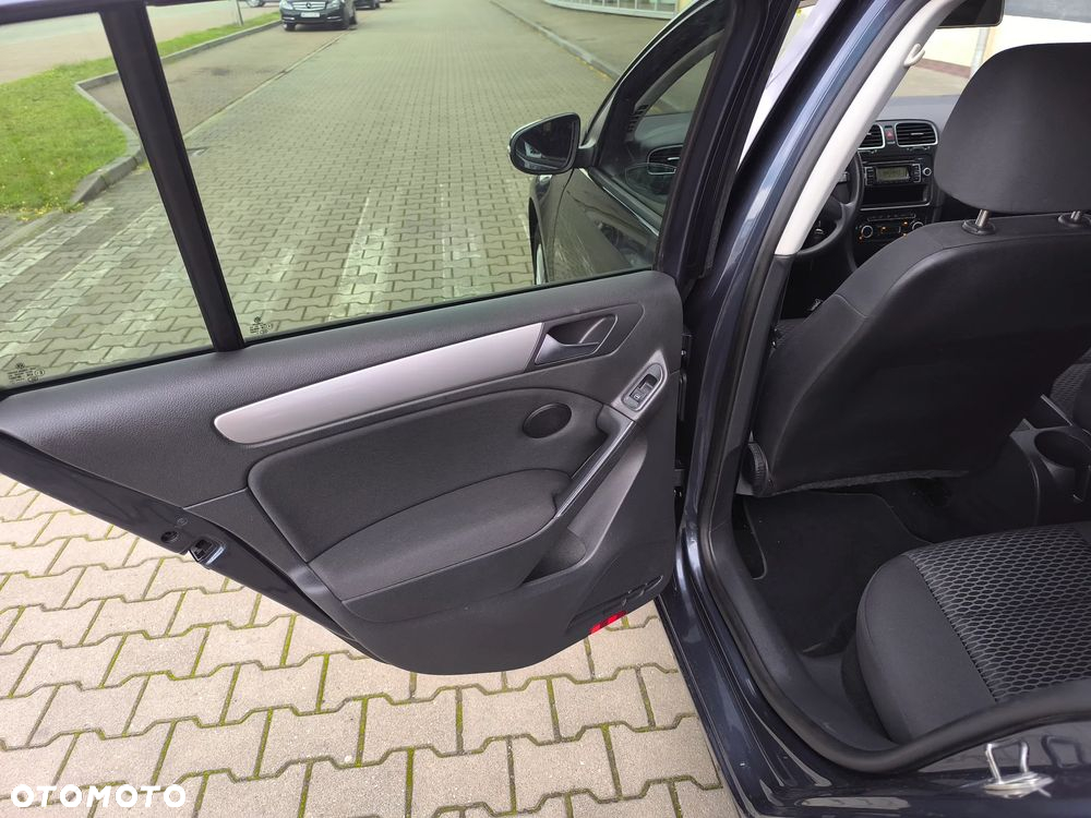 Volkswagen Golf 1.4 Comfortline - 34