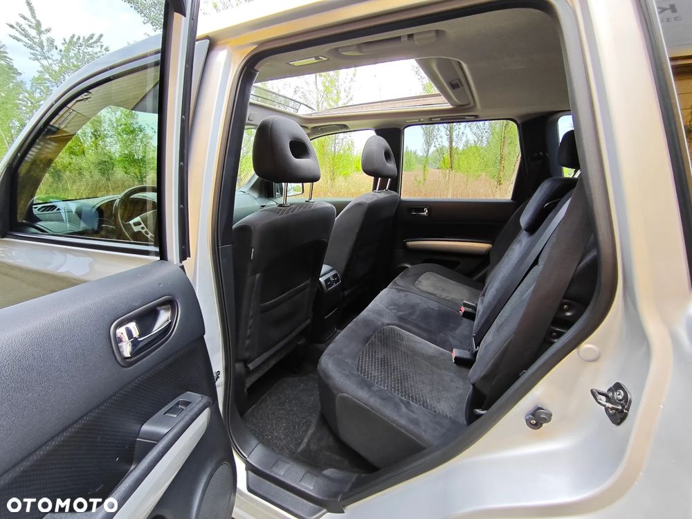 Nissan X-Trail 2.0 dCi 4x4 DPF Platinum - 14