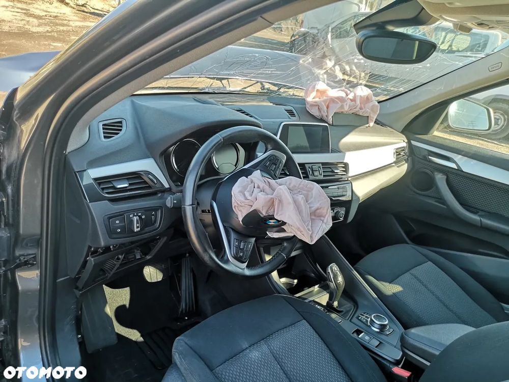 BMW X1 sDrive18d Advantage sport - 18