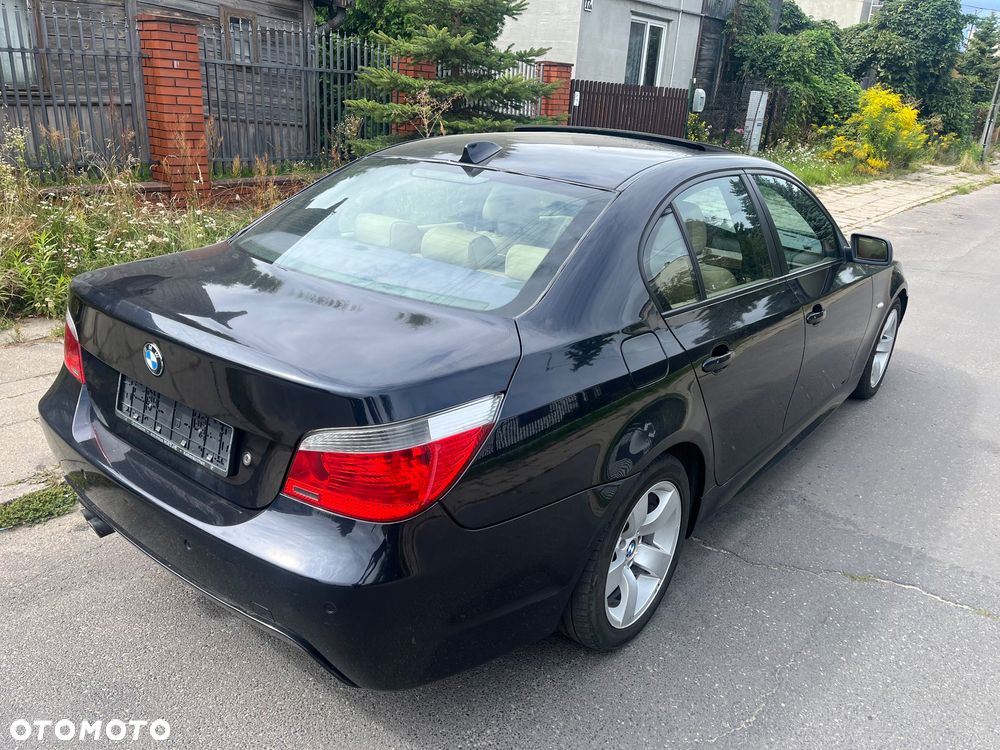 BMW Seria 5 525i - 9