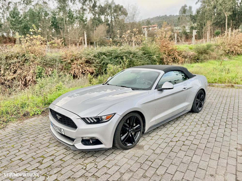 Ford Mustang Cabrio 2.3 Eco Boost - 26