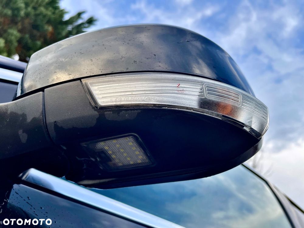 Ford Mondeo 2.0 TDCi Platinium X Plus (Titanium) - 36